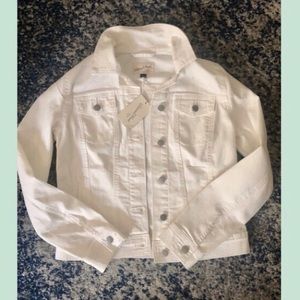 White denim jacket. Never worn, NWT